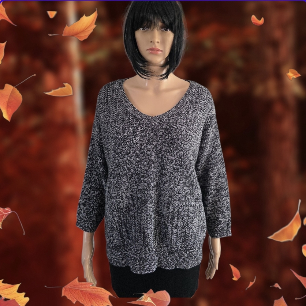 Heather Black/gray chunky knit V-neck sweater, plus size 1X